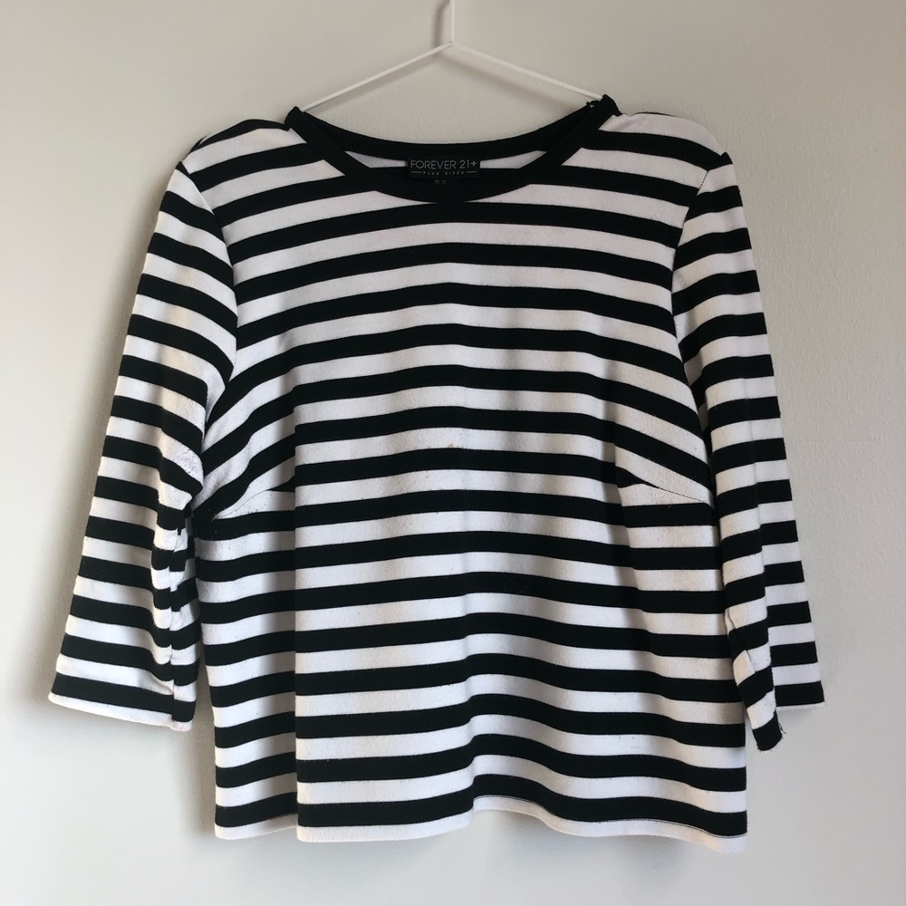 Black and White Striped Crop Top